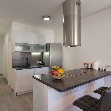 Apartments Rosemary Ražanj Esterno foto