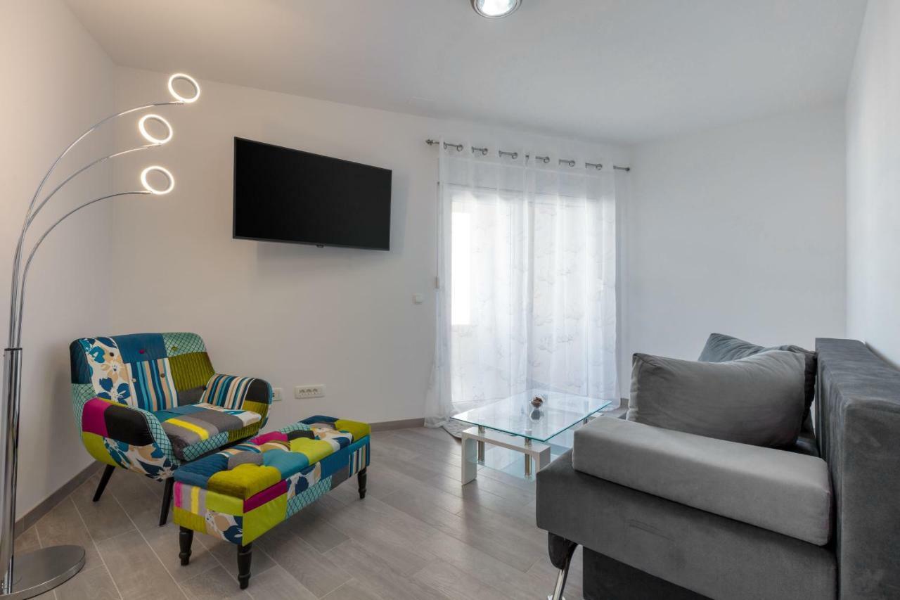 Apartments Rosemary Ražanj Esterno foto