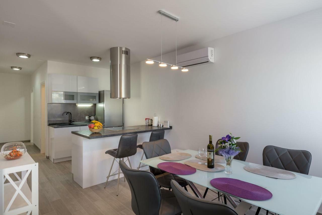 Apartments Rosemary Ražanj Esterno foto